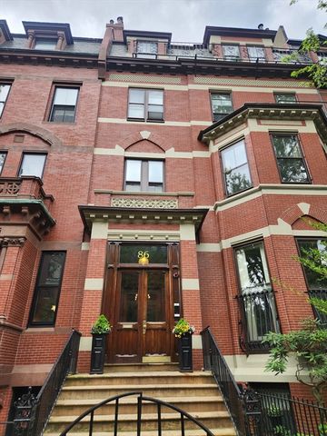 86 Marlborough PH, Boston, MA 02116