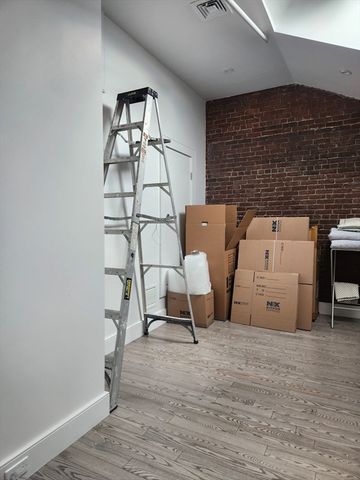 86 Marlborough PH, Boston, MA 02116