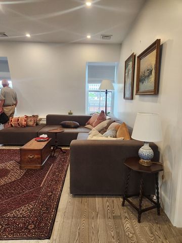 86 Marlborough PH, Boston, MA 02116