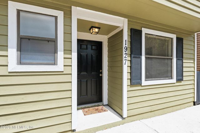 1927 MAIN Street, Atlantic Beach, FL 32233