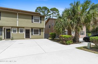 1927 MAIN Street, Atlantic Beach, FL 32233