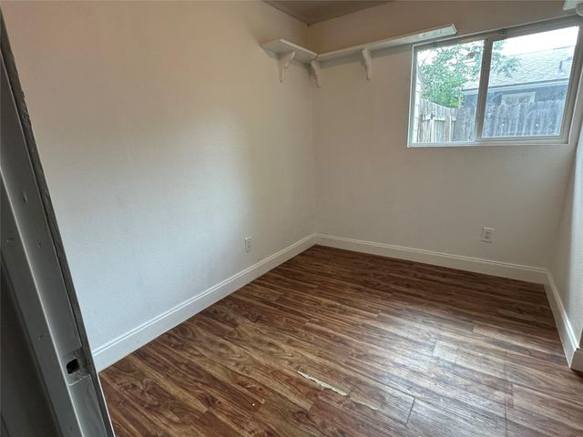 6004 Palm CIR, Austin, TX 78741