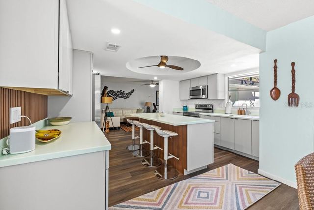 95 HICKORY TREE ROAD, Longwood, FL 32750