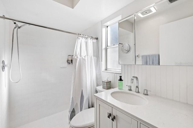 95 HICKORY TREE ROAD, Longwood, FL 32750