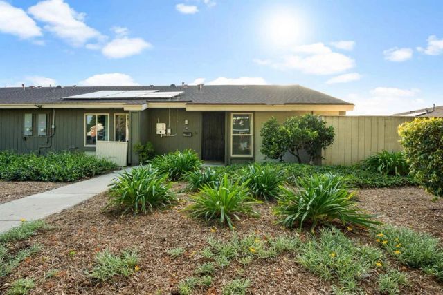 441 Los Arbolitos, Oceanside, CA 92058