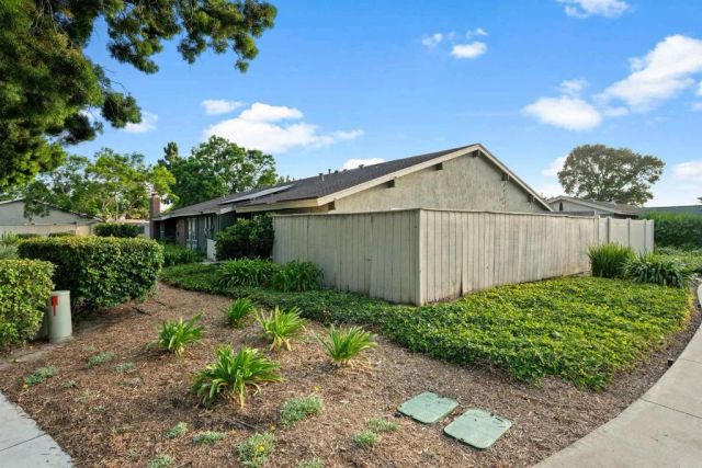 441 Los Arbolitos, Oceanside, CA 92058