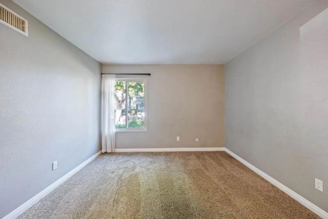 441 Los Arbolitos, Oceanside, CA 92058