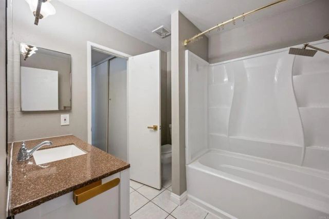 441 Los Arbolitos, Oceanside, CA 92058