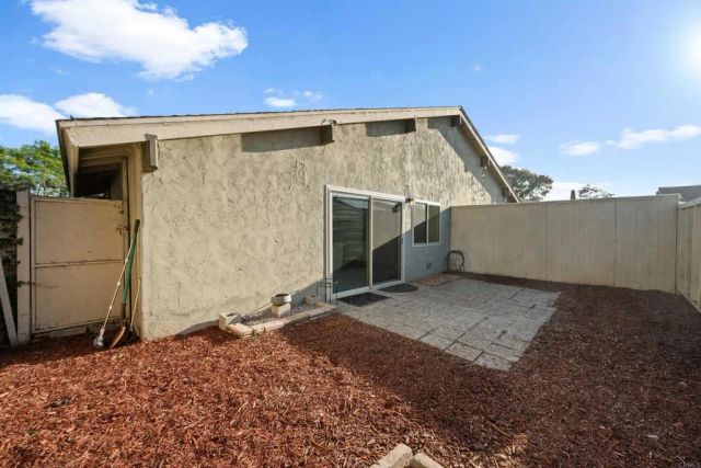 441 Los Arbolitos, Oceanside, CA 92058