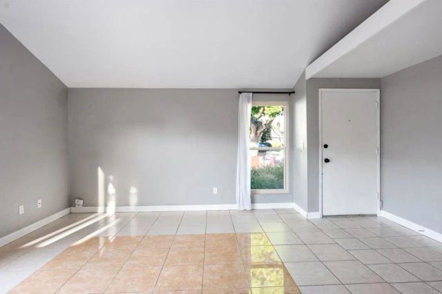 441 Los Arbolitos, Oceanside, CA 92058