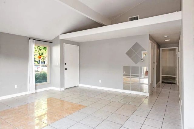 441 Los Arbolitos, Oceanside, CA 92058