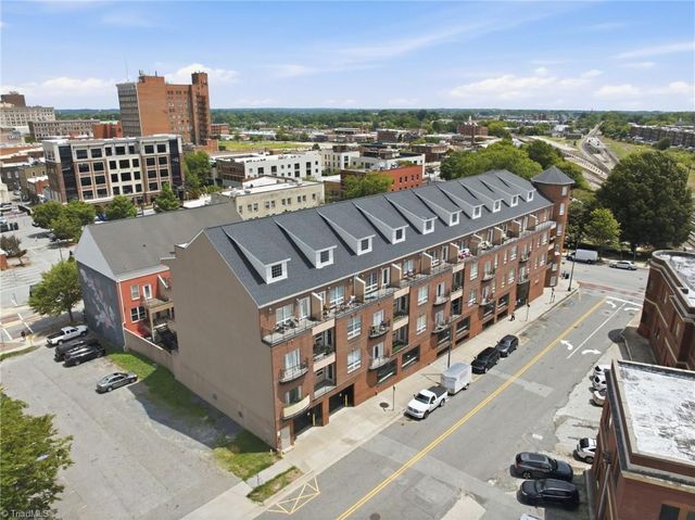360 Elm Street 304, Greensboro, NC 27401
