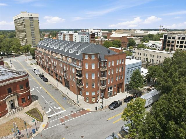 360 Elm Street 304, Greensboro, NC 27401