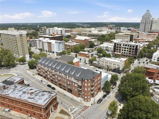 360 Elm Street 304, Greensboro, NC 27401