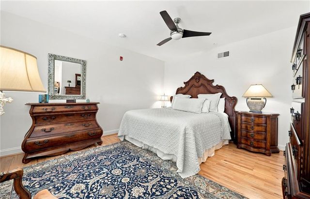360 Elm Street 304, Greensboro, NC 27401