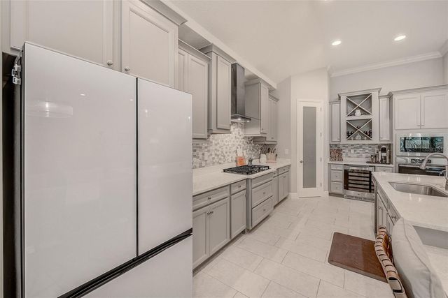 6916 NEOPOLITAN COURT, Apollo Beach, FL 33572