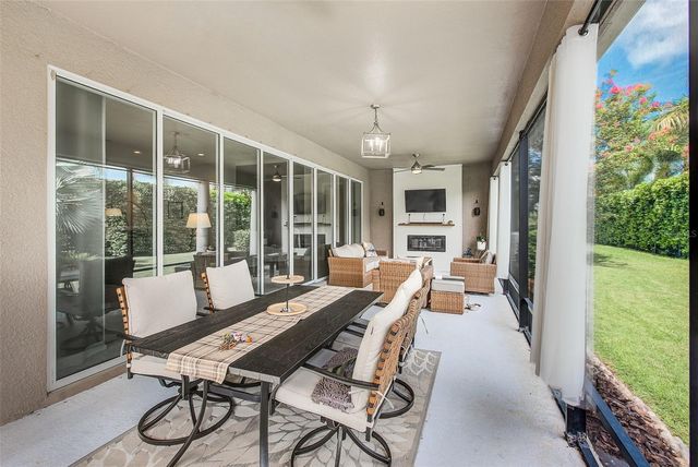 6916 NEOPOLITAN COURT, Apollo Beach, FL 33572