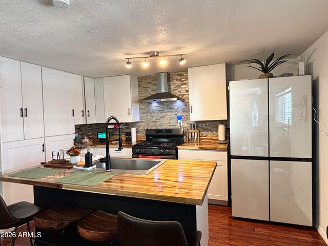 8401 N 67TH Avenue 141, Glendale, AZ 85302