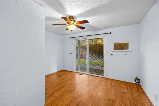 1602 Gayety Lane, Medford, OR 97504