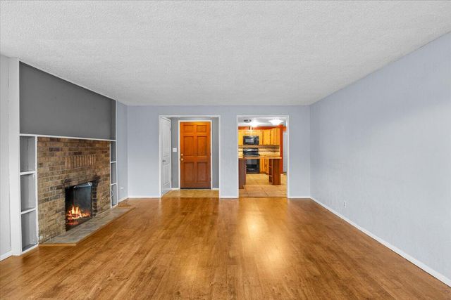 1602 Gayety Lane, Medford, OR 97504