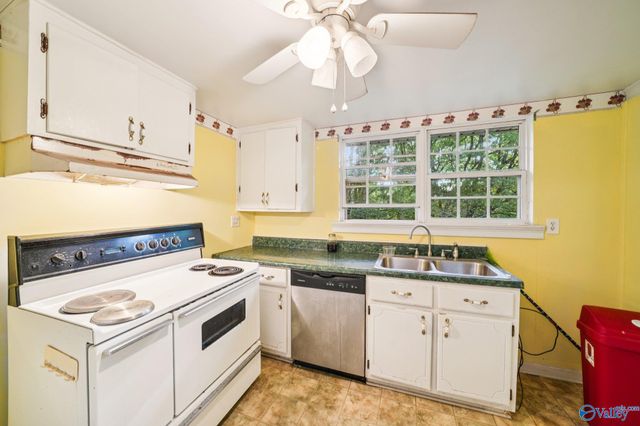 2801 Highway 31 NW, Hartselle, AL 35640