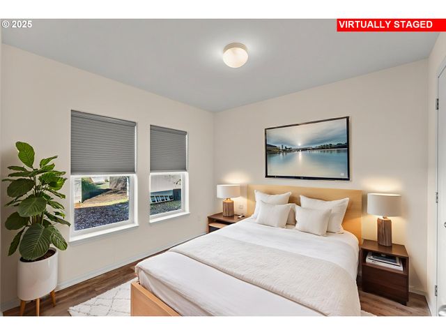 201 Ne Peggy Ave 13, Roseburg, OR 97470