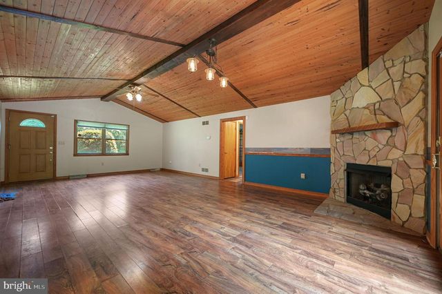 865 BARNEY JENKINS RD, Felton, DE 19943
