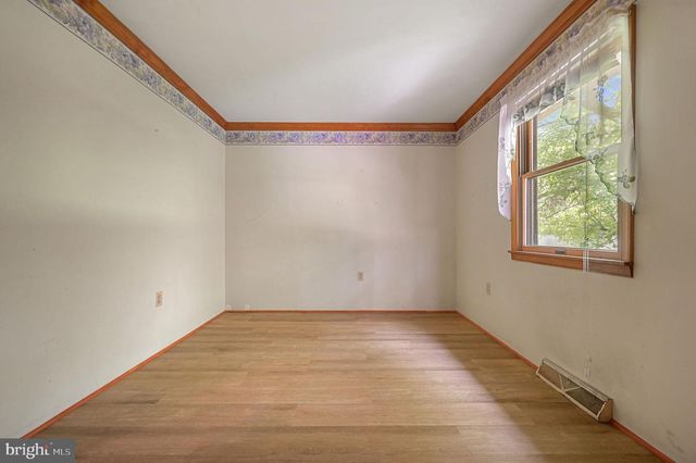 865 BARNEY JENKINS RD, Felton, DE 19943