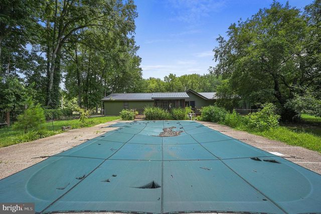 865 BARNEY JENKINS RD, Felton, DE 19943