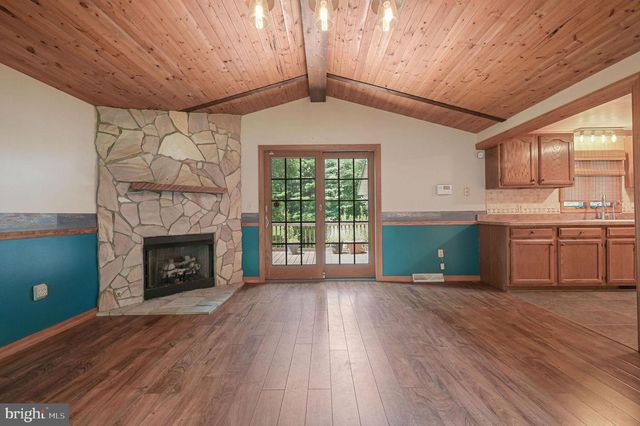 865 BARNEY JENKINS RD, Felton, DE 19943