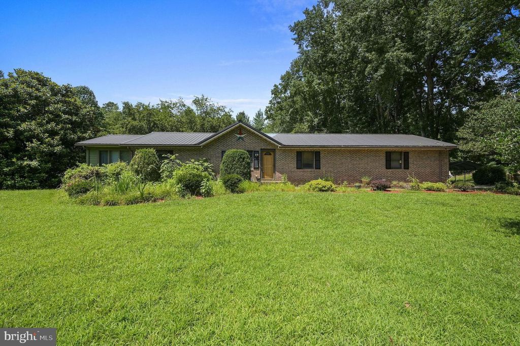 865 BARNEY JENKINS RD, Felton, DE 19943