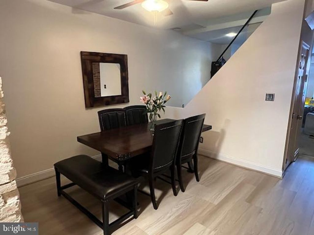 Image 8 of property listing at 802 E FORT AVE, Baltimore, MD 21230