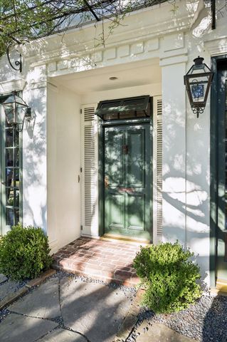 6625 Westchester Avenue, West University Place, TX 77005