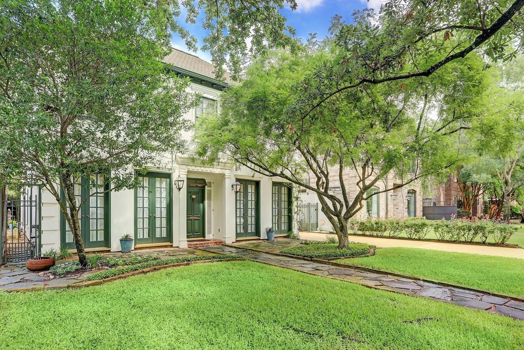 6625 Westchester Avenue, West University Place, TX 77005