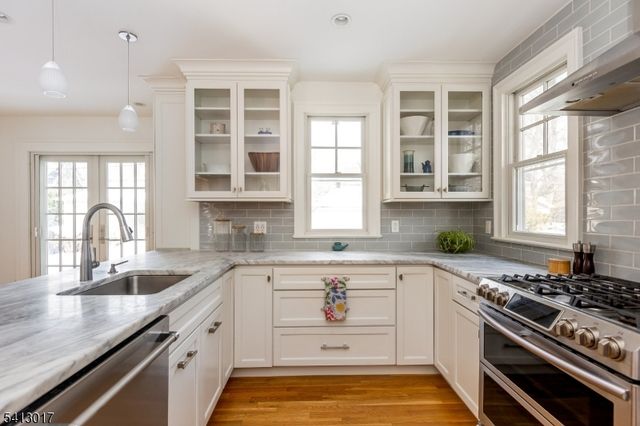 26 Clairidge Court, Montclair Twp., NJ 07042