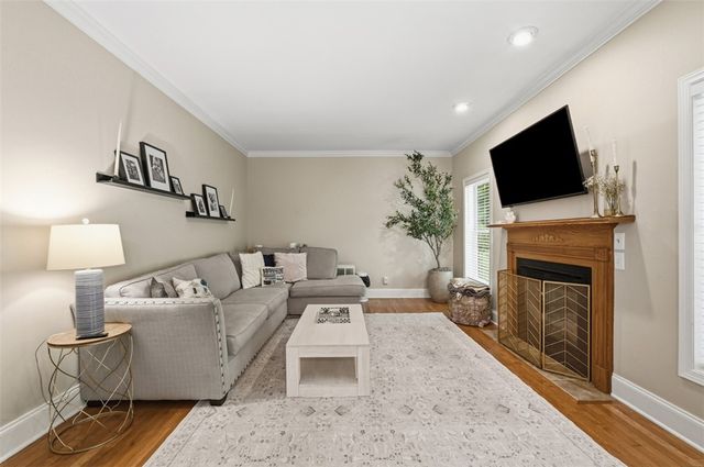 1800 McMillan Rd, Upper St Clair, PA 15241