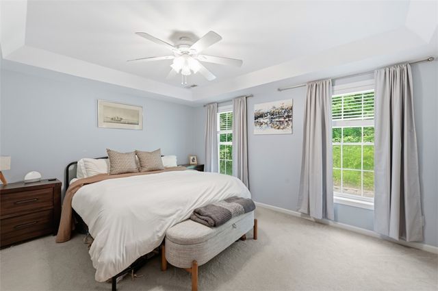 1800 McMillan Rd, Upper St Clair, PA 15241