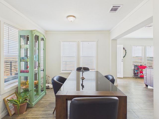 1388 Mallard Road Road, Wilson, TX 79381