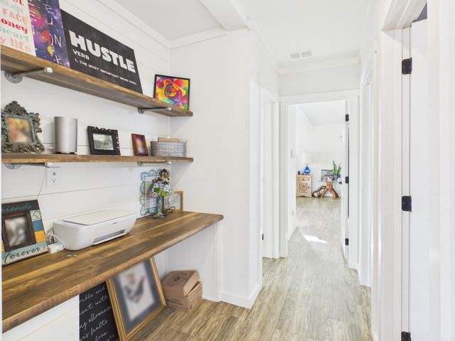 1388 Mallard Road Road, Wilson, TX 79381