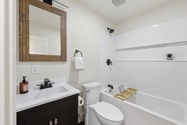 321 W Columbia Street, Marion, OH 43302