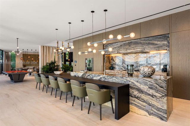 1413 N Venetian Way, Miami, FL 33139