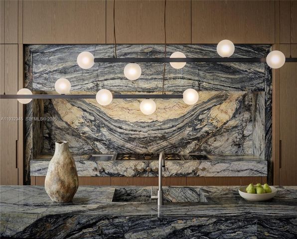 1413 N Venetian Way, Miami, FL 33139