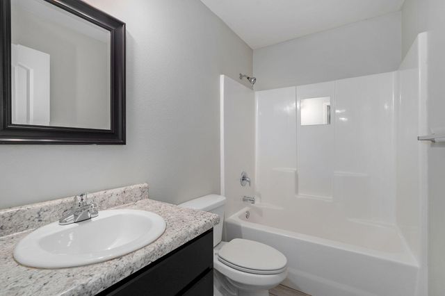 485 W Melody Lane, Republic, MO 65738