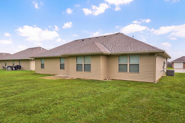 485 W Melody Lane, Republic, MO 65738