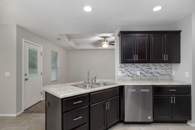 485 W Melody Lane, Republic, MO 65738