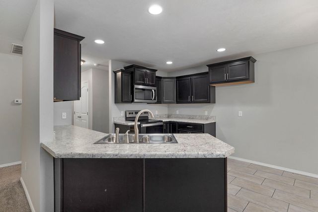 485 W Melody Lane, Republic, MO 65738