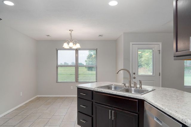 485 W Melody Lane, Republic, MO 65738