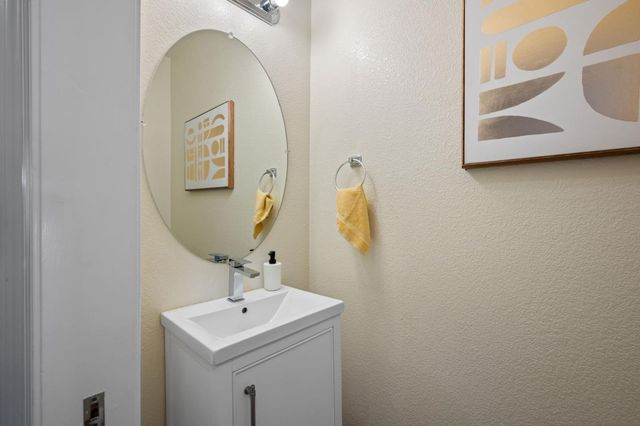 703 Star Jasmine Court, San Jose, CA 95131