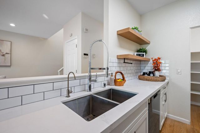 703 Star Jasmine Court, San Jose, CA 95131