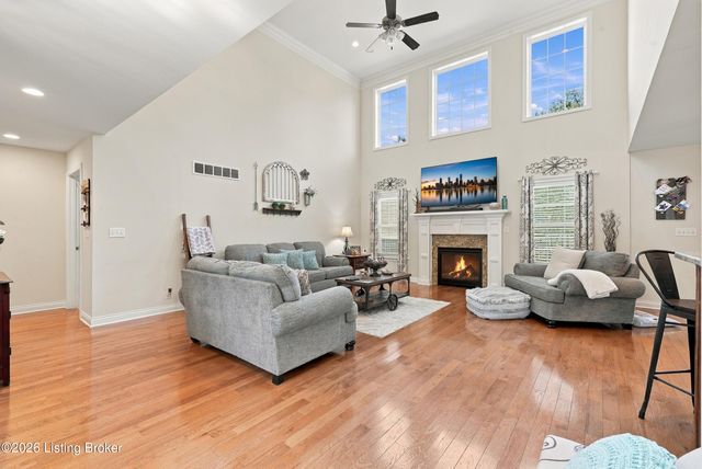 11003 Kaufman Farm Dr, Louisville, KY 40291